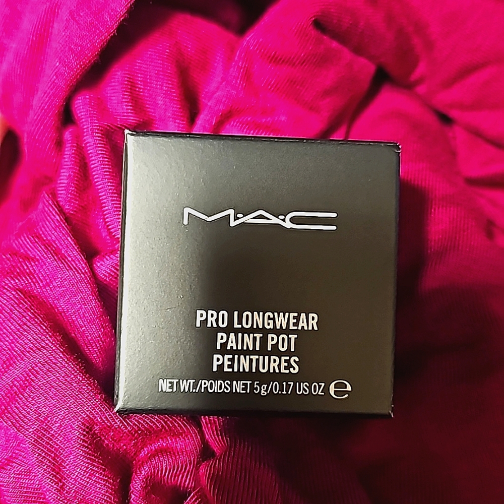 MAC PRO LONGWEAR PAINT POT EYESHADOW